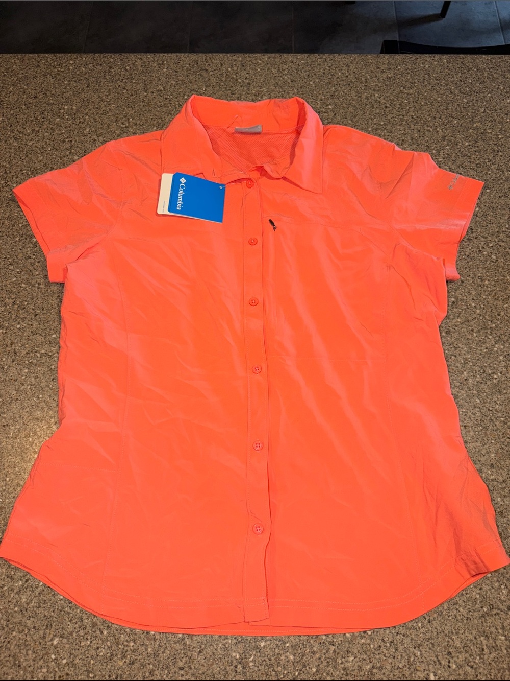 Columbia Women’s Short Sleeve Button-Down Fishing Shirt